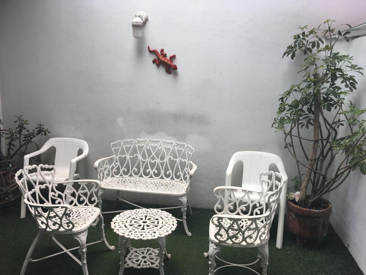 Hostal Cuija Coyoacan Berlin 268 Coyoacan Mexico City Exterior photo